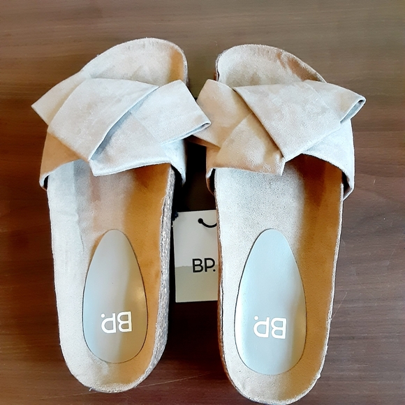 BP Shoes - BP Tapis Slide Sandal Taupe Faux Suede 5M